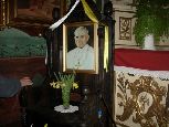Ulanów - tron papieski z czarnego dębu (z Sandomierza w 1999r)